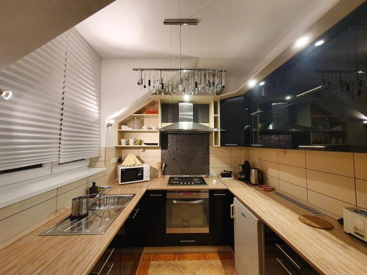 La Lampa Apartments Debrecen Extérieur photo